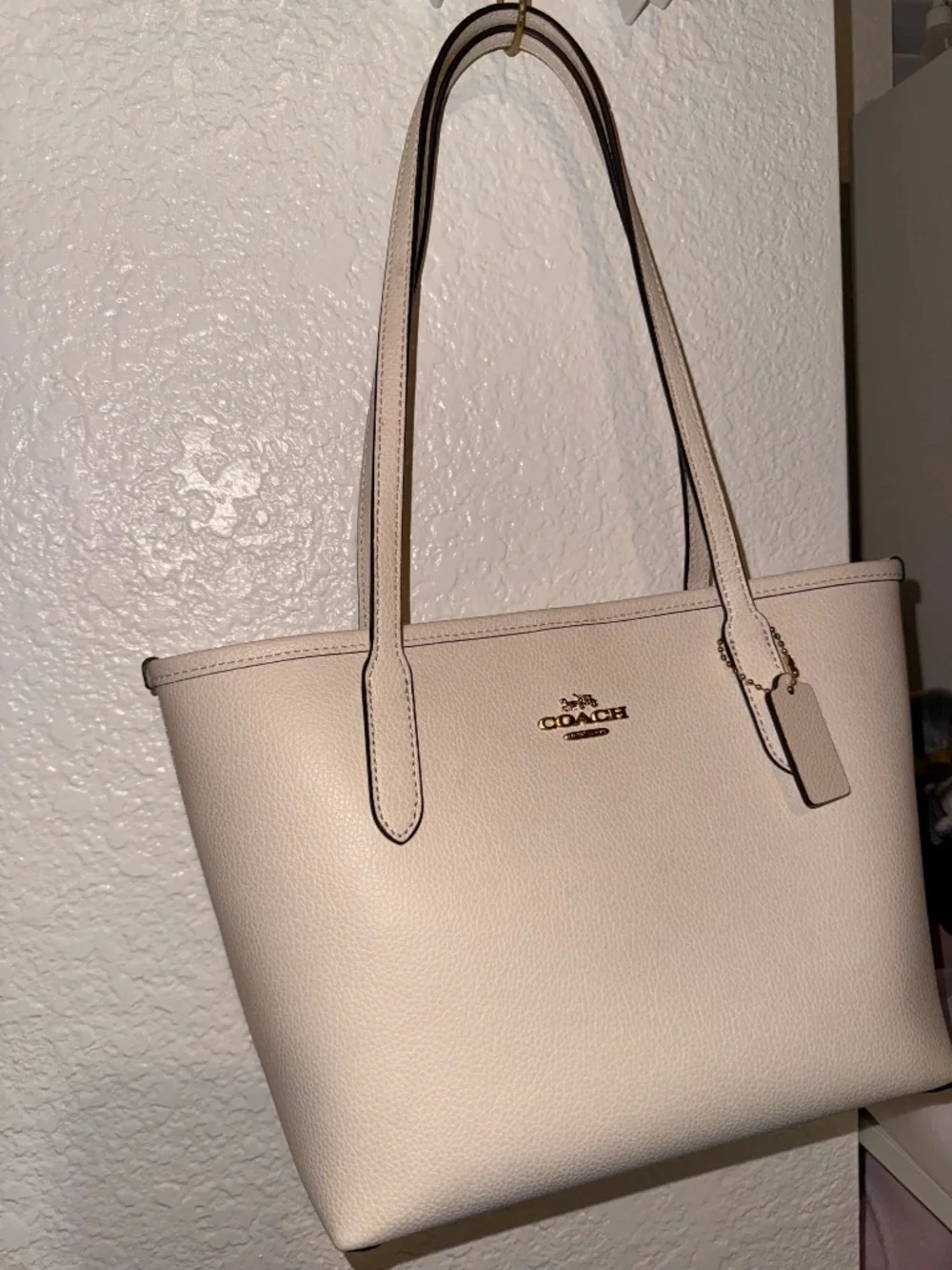 Coach city tote